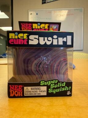 Nice Cube Swirl Super Needoh - Purple and Pink Swirl NWT